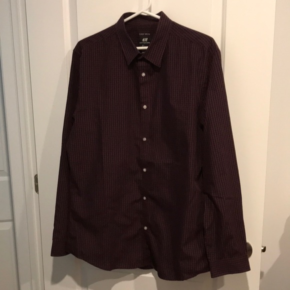 H&M’s men’s long sleeve shirt - Picture 1 of 3